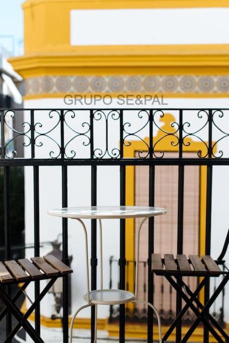 Cder Center Cathedral And Alcazar Apartment Seville